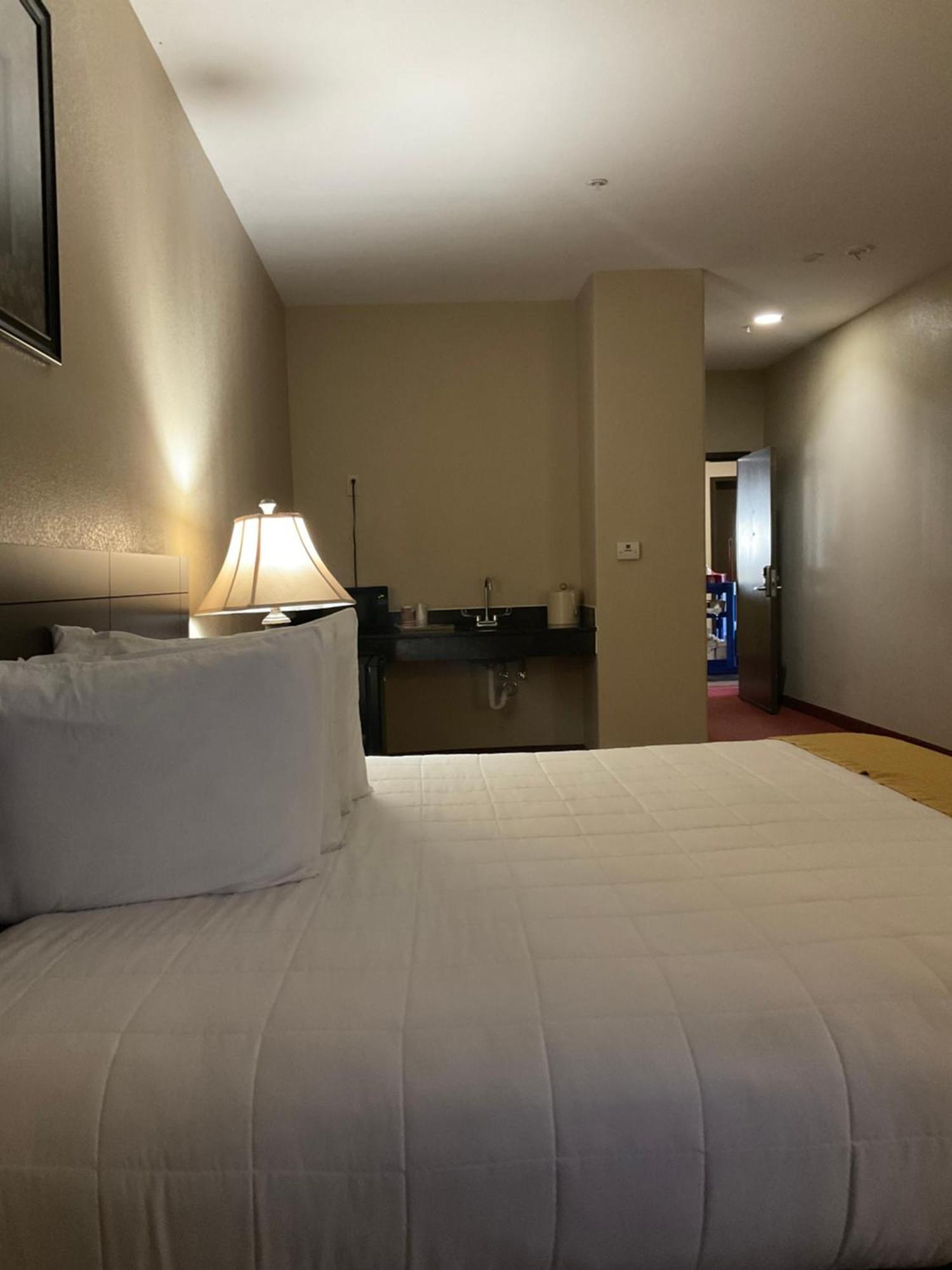Yorktown Inn&Suites Eksteriør bilde